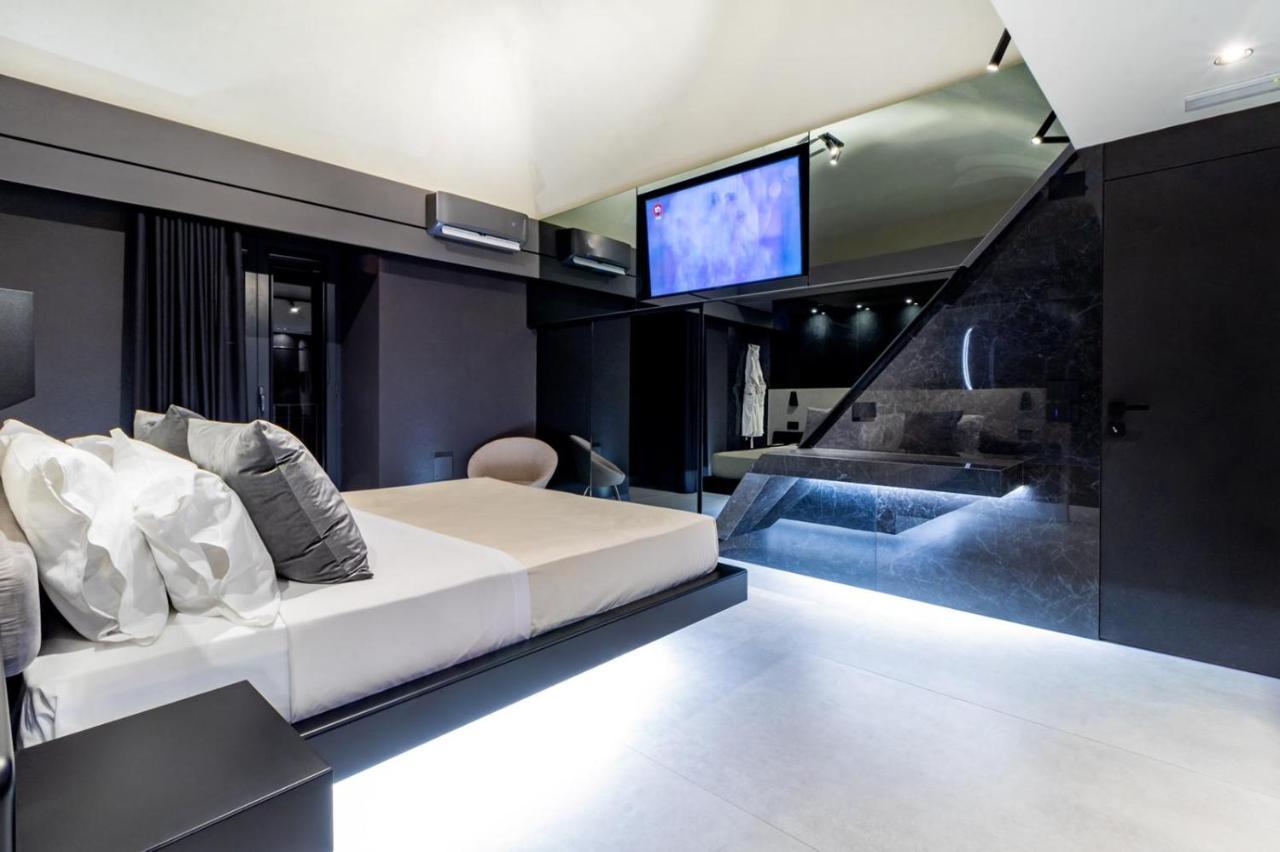 4 Suites " Unconventional Living Rooms " Catania-Fontanarossai nemzetközi repülőtér Kültér fotó